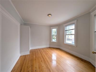 3 bed, 1 bath apartment for rent at 13 Farragut Ave Unit 2, West Somerville — photo 9 of 18