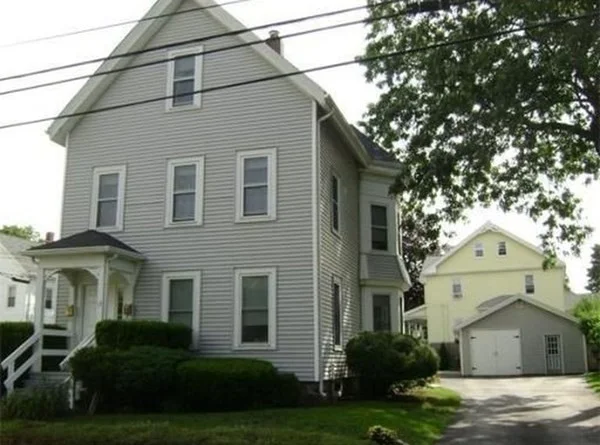 2 bed, 1 bath apartment for rent at 13 Florence St Unit 1, Natick