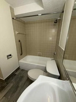 2 bed, 1 bath apartment for rent at 13 Fuller St Unit 13, North Brookline — photo 7 of 11