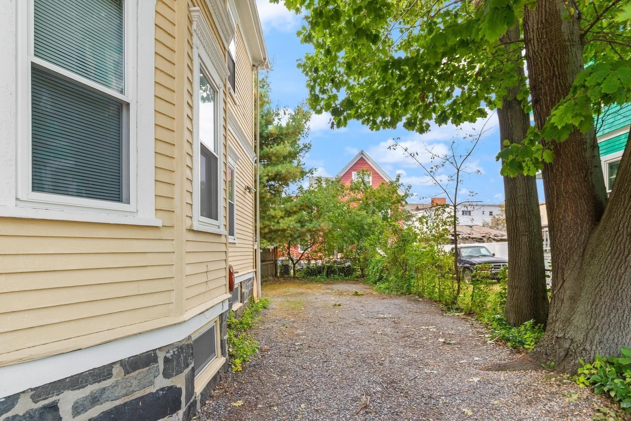 2 bed, 1 bath apartment for rent at 13 Garrison Ave Unit 2, Teele Square — photo 2 of 18
