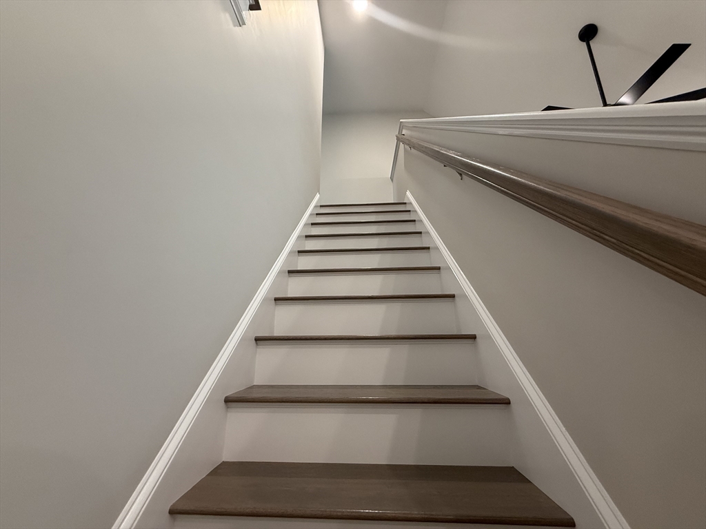 2 bed, 1 bath apartment for rent at 13 Glacier Path Unit 13, Middleboro — photo 12 of 15