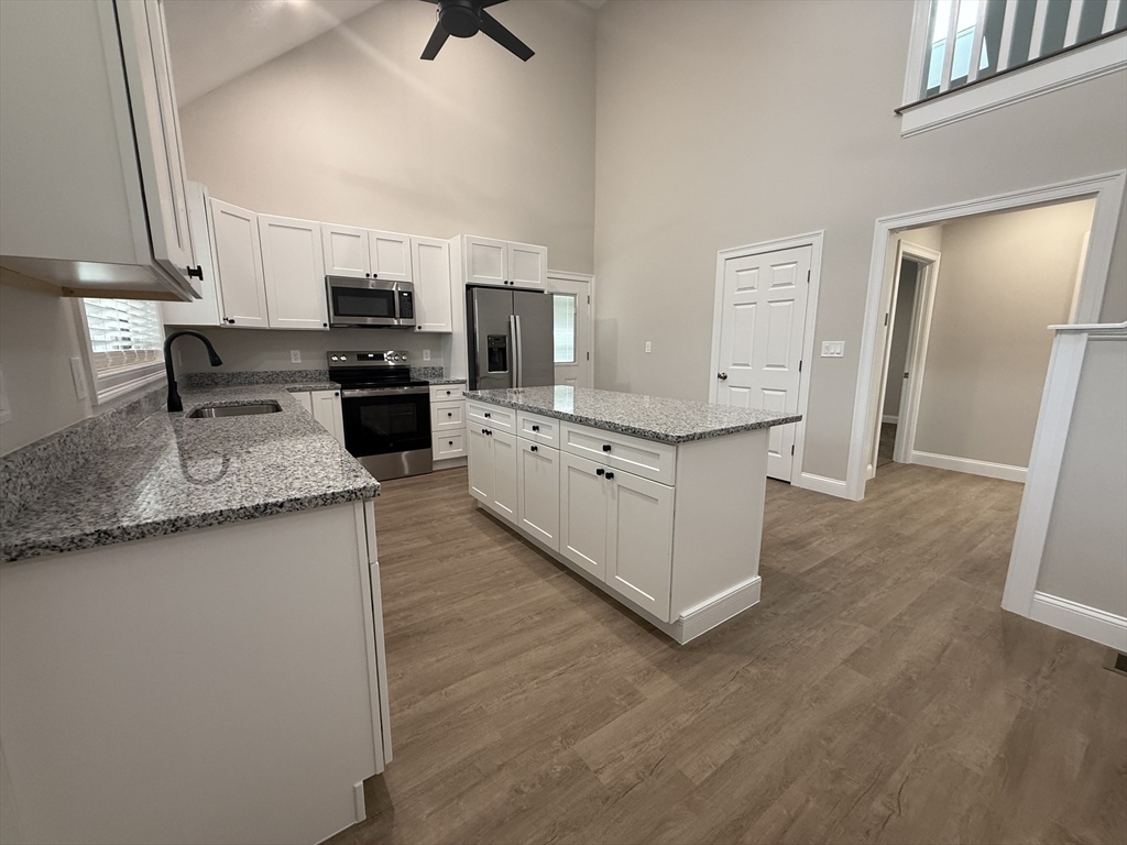 2 bed, 1 bath apartment for rent at 13 Glacier Path Unit 13, Middleboro — photo 7 of 15
