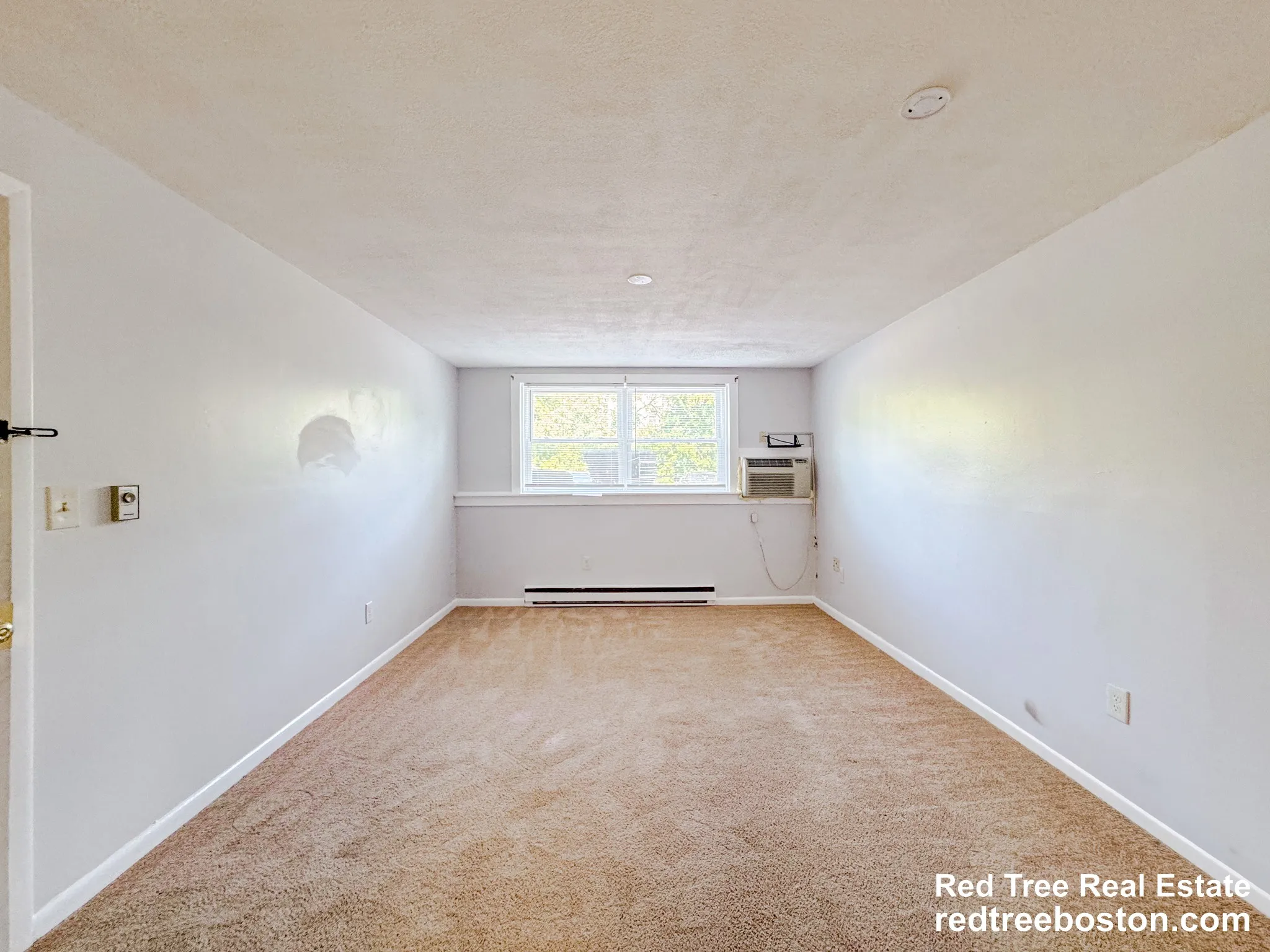 2 bed, 1 bath apartment for rent at 13 Granite St Unit 1, Methuen