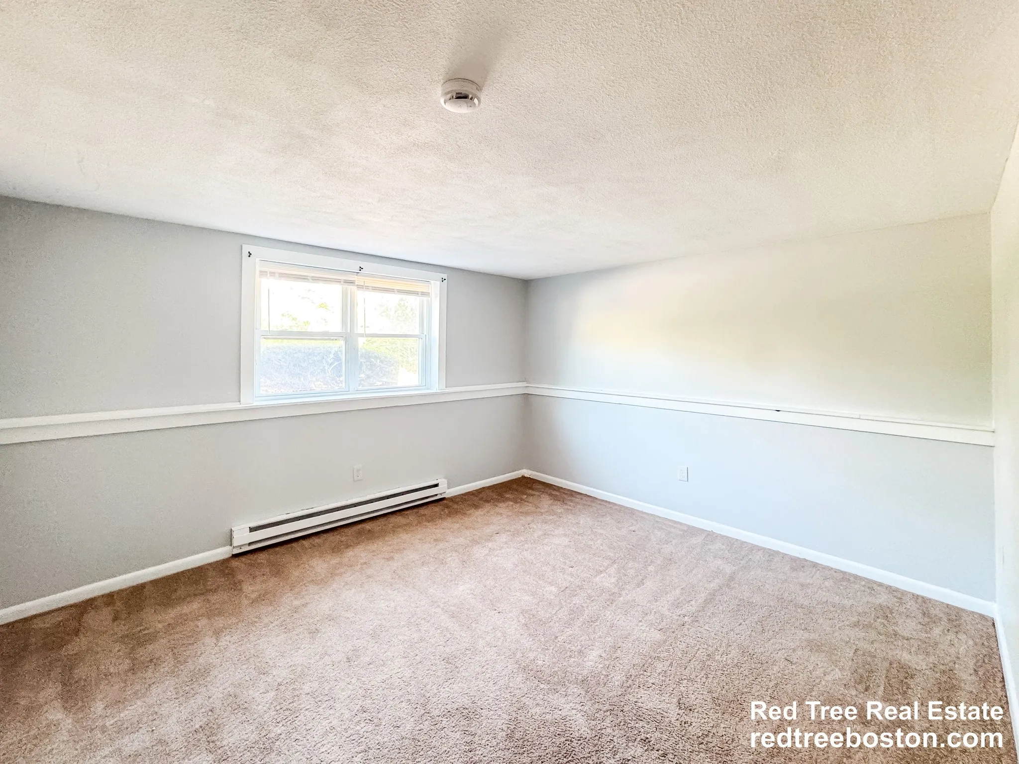 2 bed, 1 bath apartment for rent at 13 Granite St Unit 1, Methuen — photo 6 of 15