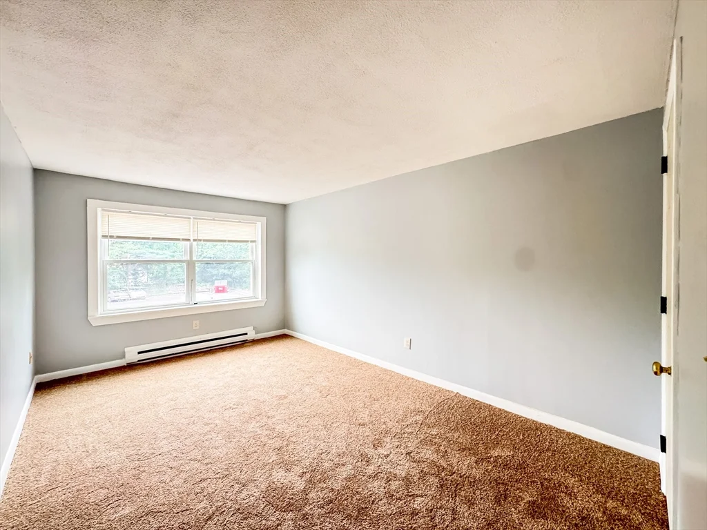 1 bed, 1 bath apartment for rent at 13 Granite St Unit 11, Methuen — photo 6 of 11