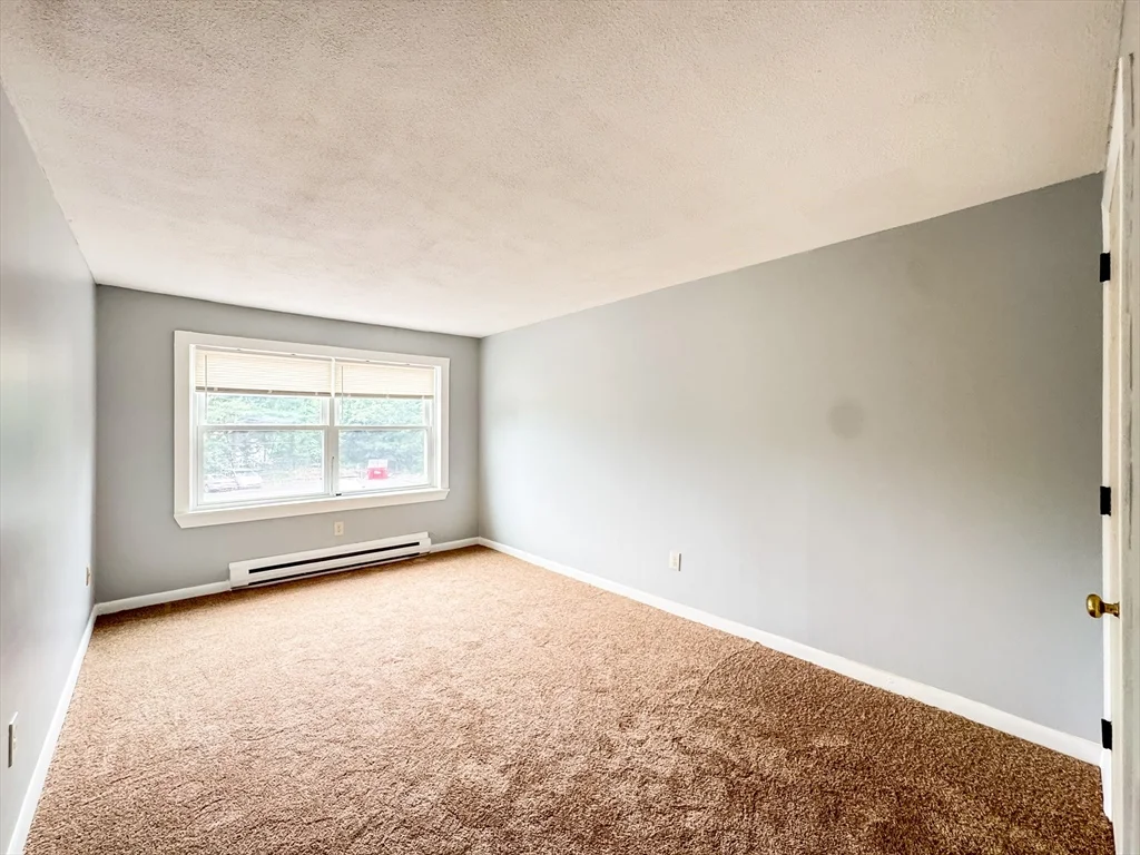 1 bed, 1 bath apartment for rent at 13 Granite St Unit 11, Methuen — photo 7 of 11