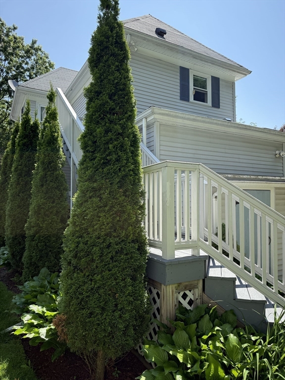 2 bed, 1 bath apartment for rent at 13 Grant St Unit 2, Natick — photo 10 of 11