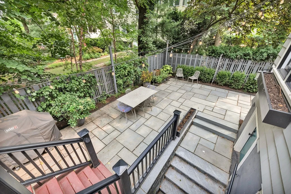 4 bed, 4+ bath apartment for rent at 13 Greenough Ave, Mid Cambridge — photo 39 of 39