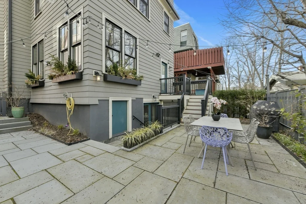 4 bed, 4+ bath apartment for rent at 13 Greenough Ave, Mid Cambridge — photo 24 of 39