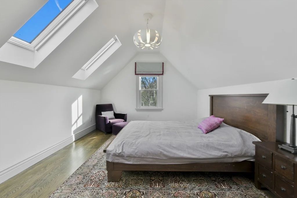 4 bed, 4+ bath apartment for rent at 13 Greenough Ave, Mid Cambridge — photo 21 of 39