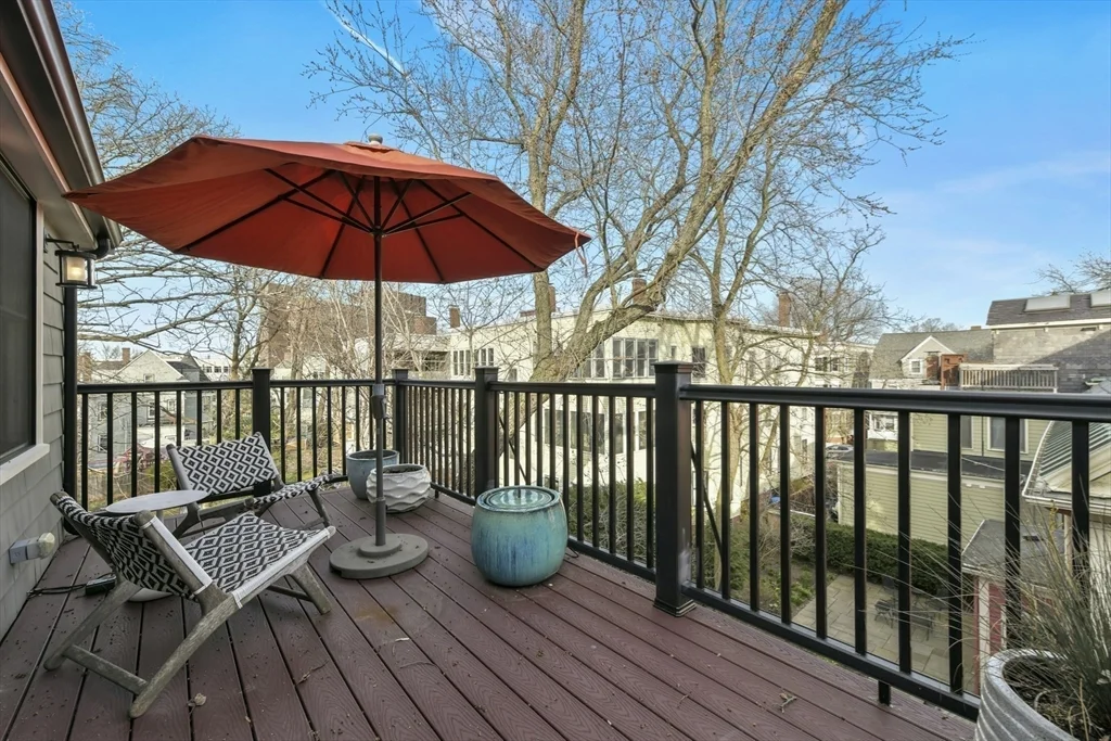 4 bed, 4+ bath apartment for rent at 13 Greenough Ave, Mid Cambridge — photo 30 of 39