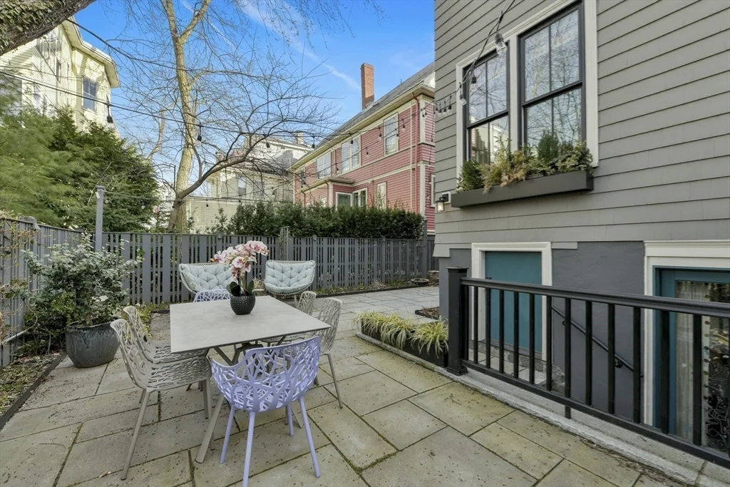 4 bed, 4+ bath apartment for rent at 13 Greenough Ave, Mid Cambridge — photo 25 of 39