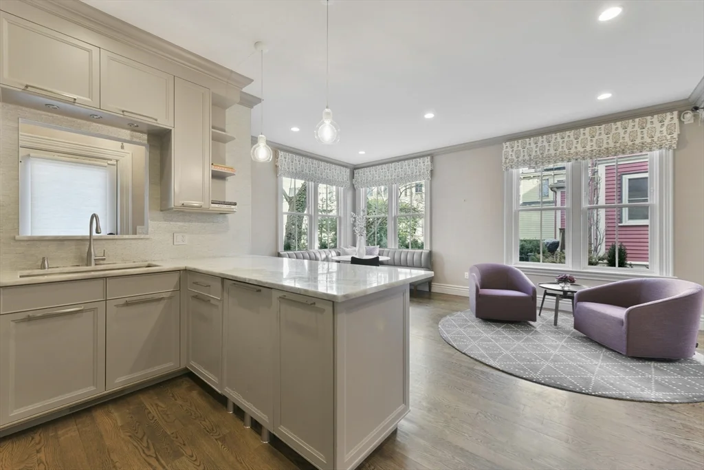 4 bed, 4+ bath apartment for rent at 13 Greenough Ave, Mid Cambridge — photo 15 of 39