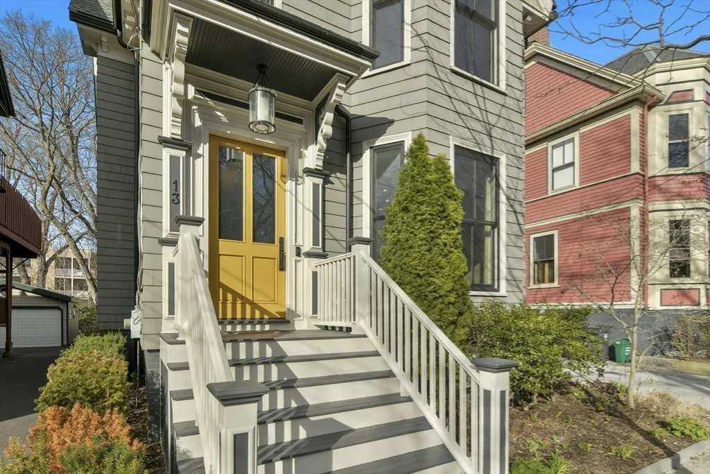 4 bed, 4+ bath apartment for rent at 13 Greenough Ave, Mid Cambridge — photo 27 of 39