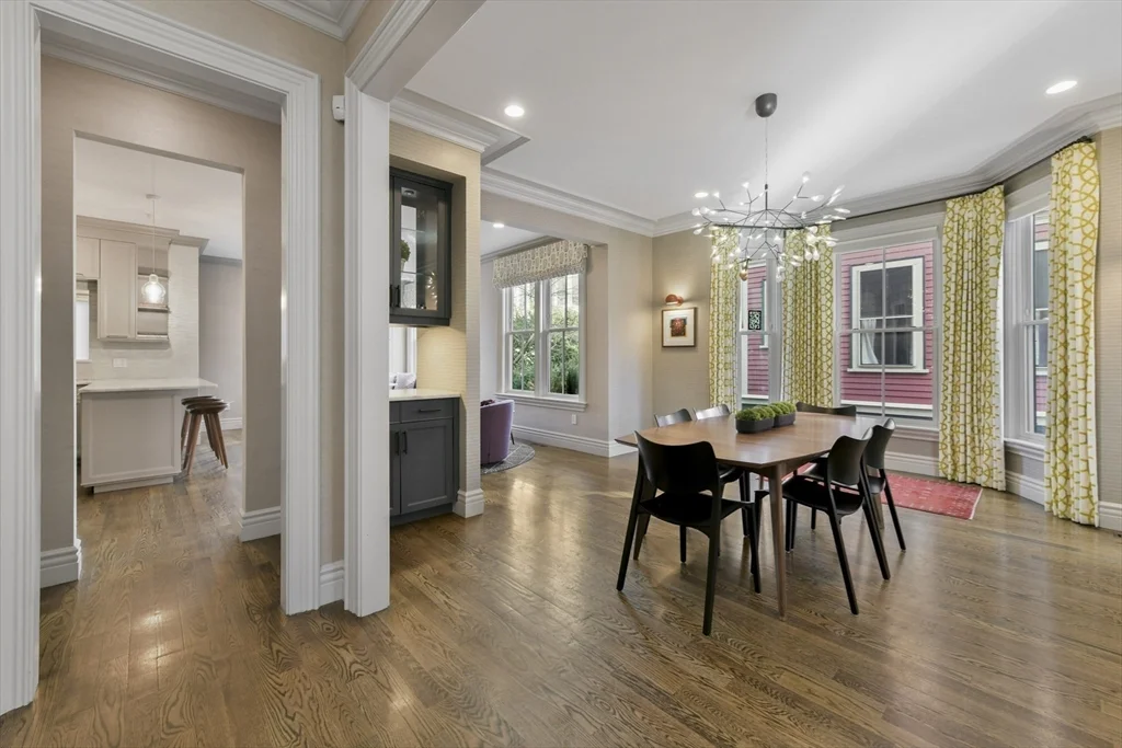 4 bed, 4+ bath apartment for rent at 13 Greenough Ave, Mid Cambridge — photo 6 of 39