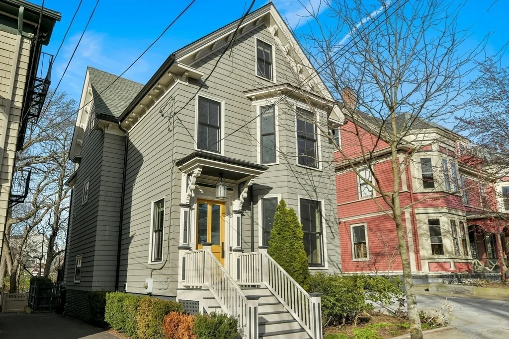 4 bed, 4+ bath apartment for rent at 13 Greenough Ave, Mid Cambridge — photo 28 of 39
