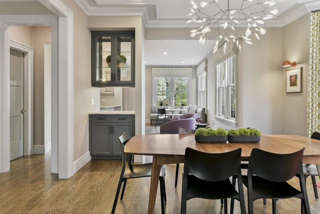 4 bed, 4+ bath apartment for rent at 13 Greenough Ave, Mid Cambridge — photo 8 of 39