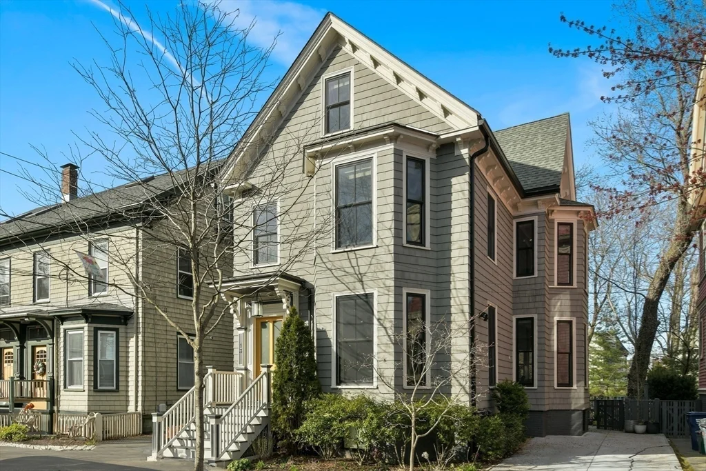 4 bed, 4+ bath apartment for rent at 13 Greenough Ave, Mid Cambridge — photo 29 of 39