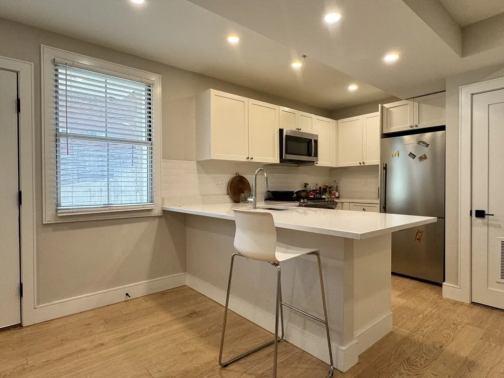 2 bed, 1 bath apartment for rent at 13 Greylock Rd Unit 1, Allston — photo 2 of 11