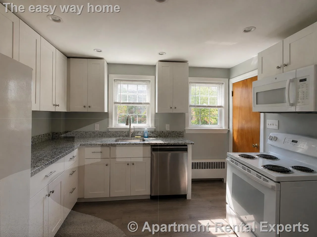 2 bed, 1 bath apartment for rent at 13 Grove St, Cambridge Line — photo 2 of 11