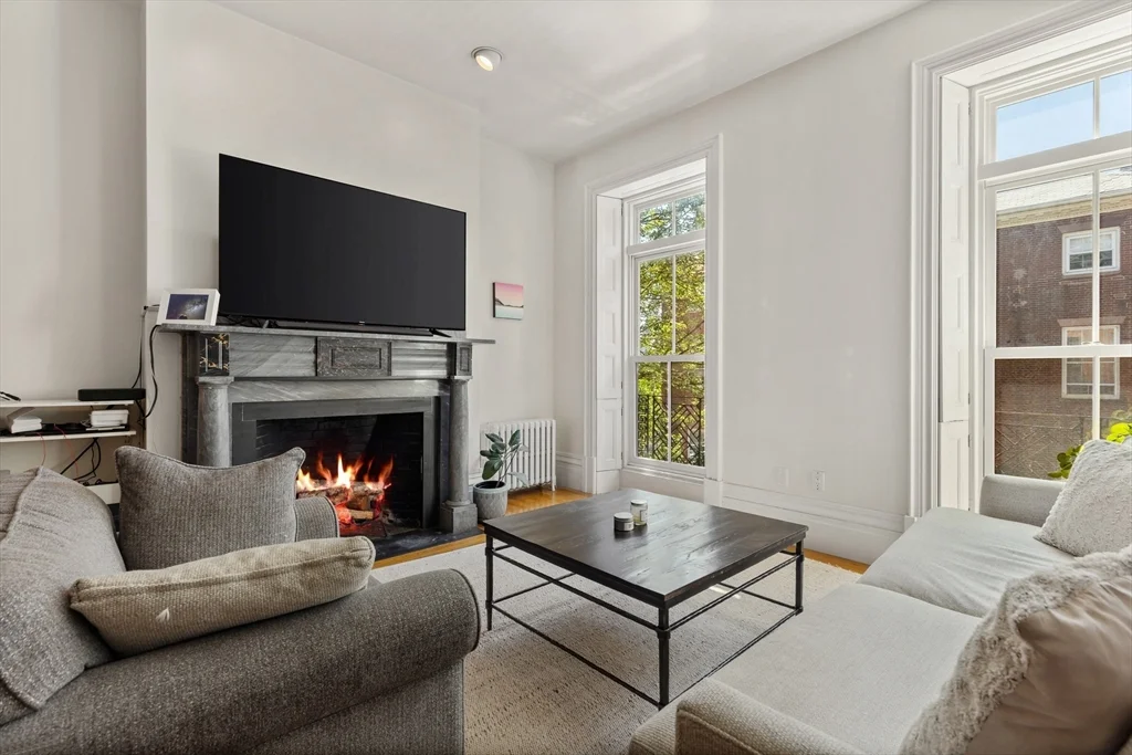 2 bed, 1 bath apartment for rent at 13 Harvard Unit 2, Charlestown — photo 1 of 19