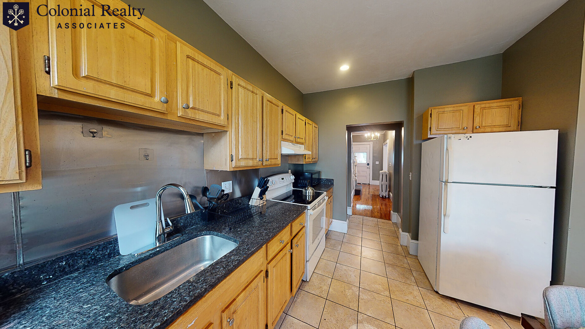 6 bed, 2 bath apartment for rent at 13 Haskell St Unit 4, Allston — photo 8 of 50