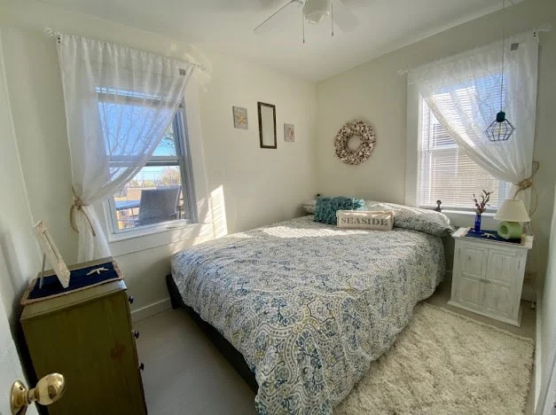 3 bed, 1 bath apartment for rent at 13 Hathaway St Unit 1, Fairhaven — photo 23 of 28