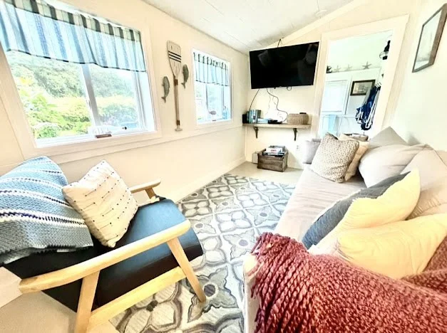 3 bed, 1 bath apartment for rent at 13 Hathaway St Unit 1, Fairhaven — photo 17 of 28