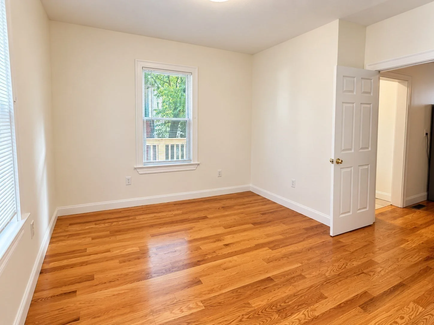 3 bed, 1 bath apartment for rent at 13 Hendry St Unit 1 A, Dorchester — photo 22 of 33