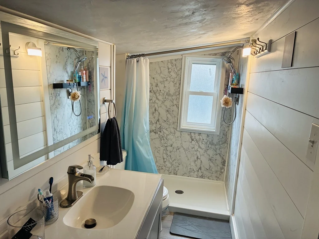 2 bed, 1 bath apartment for rent at 13 Hideaway Village Unit G, Bourne — photo 12 of 12