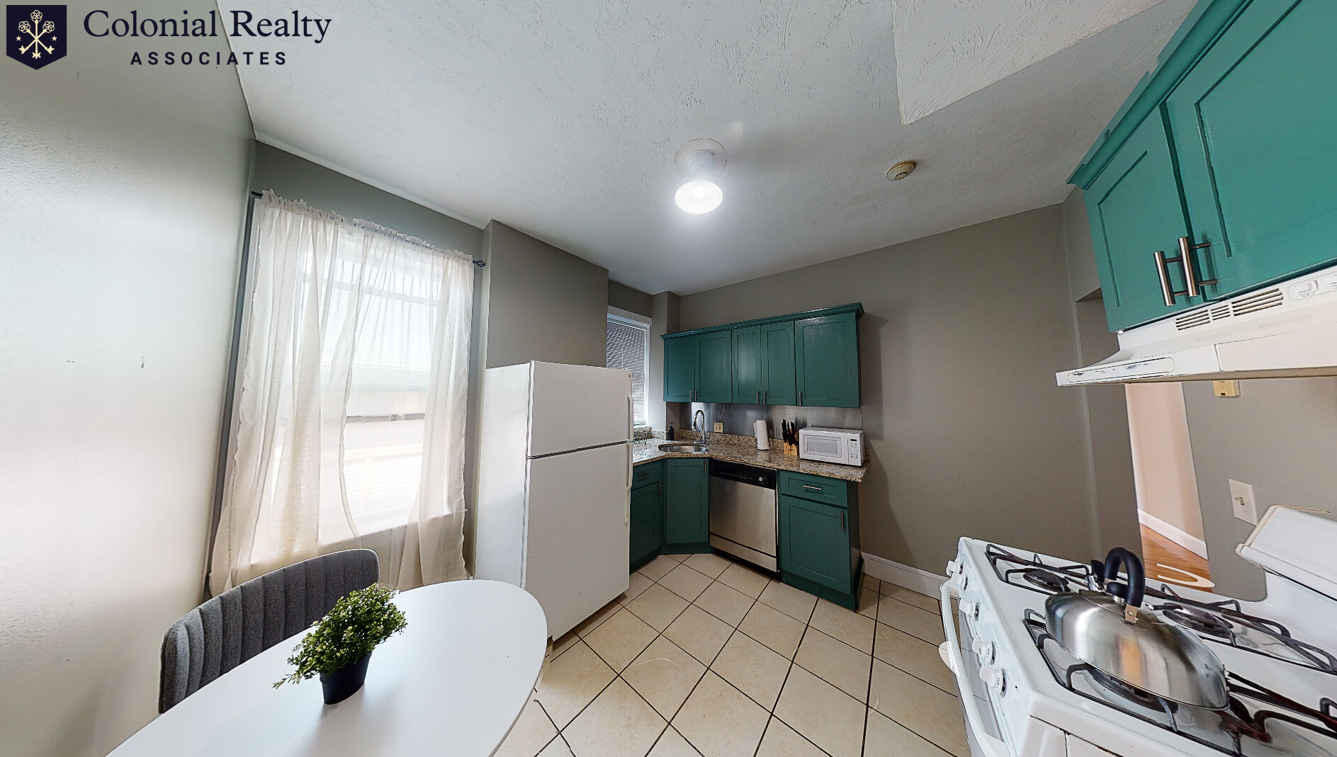 4 bed, 2 bath apartment for rent at 13 Highgate St Unit 10, Allston — photo 20 of 23