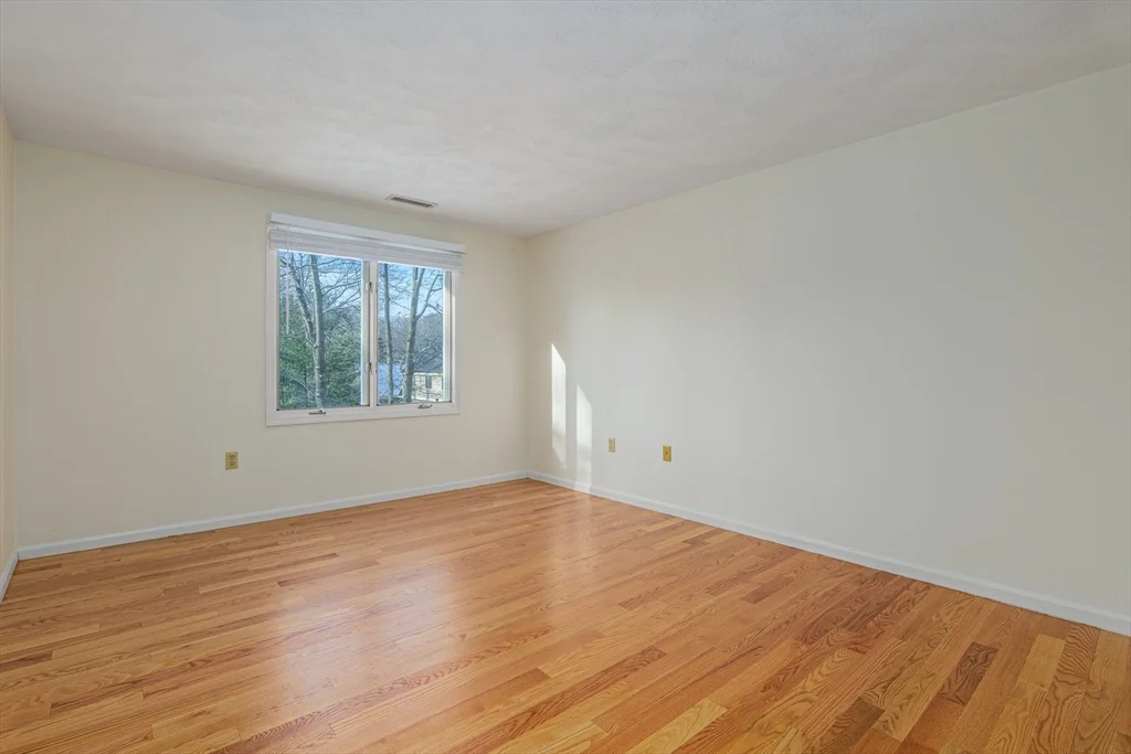 2 bed, 2 bath apartment for rent at 13 Iris Way Unit 21, Haverhill — photo 17 of 26