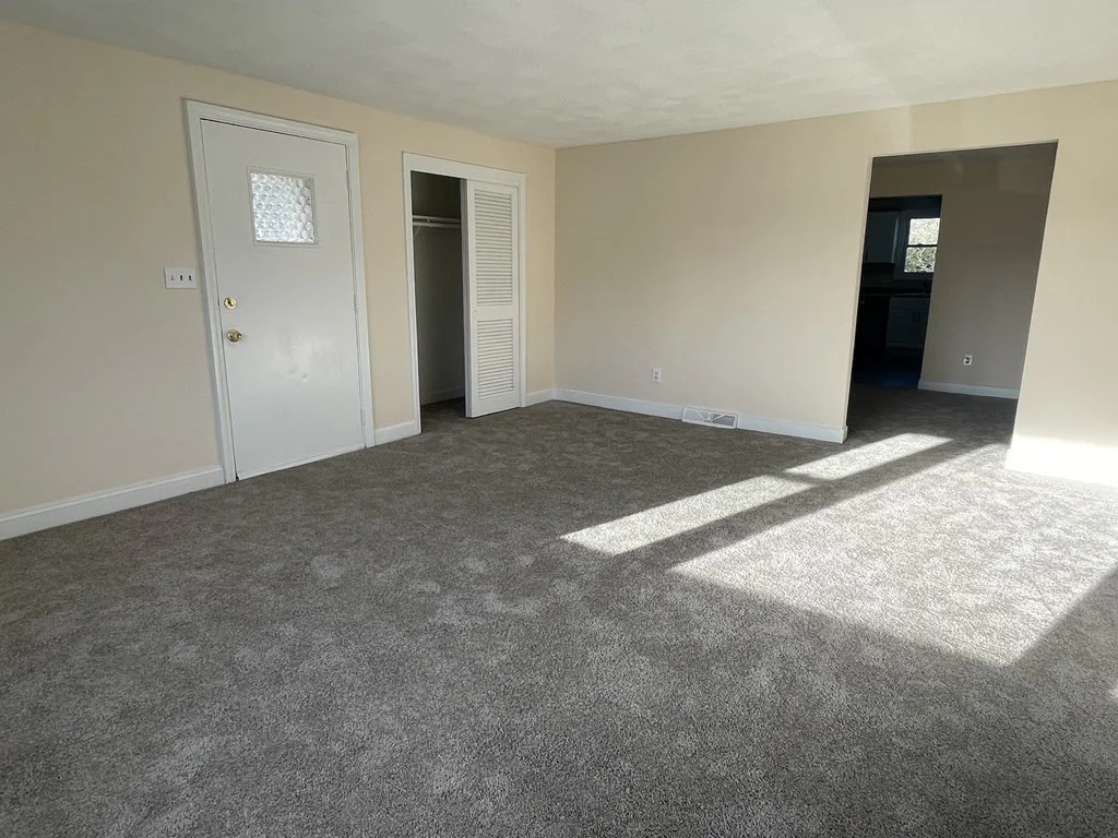 3 bed, 1 bath apartment for rent at 13 Kennedy Dr Unit 13, Randolph — photo 4 of 13