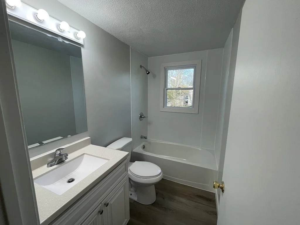 3 bed, 1 bath apartment for rent at 13 Kennedy Dr Unit 13, Randolph — photo 9 of 13