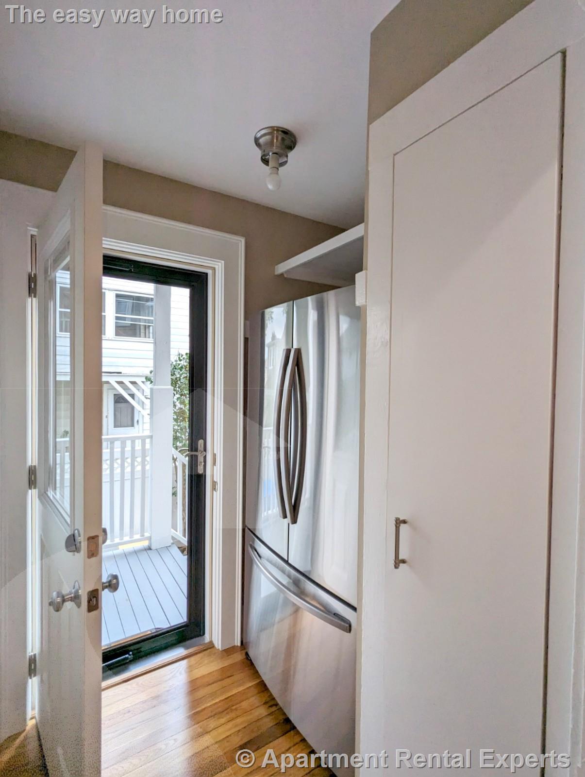 2 bed, 1 bath apartment for rent at 13 Kimball Rd Unit 1, Cambridge Line — photo 14 of 24