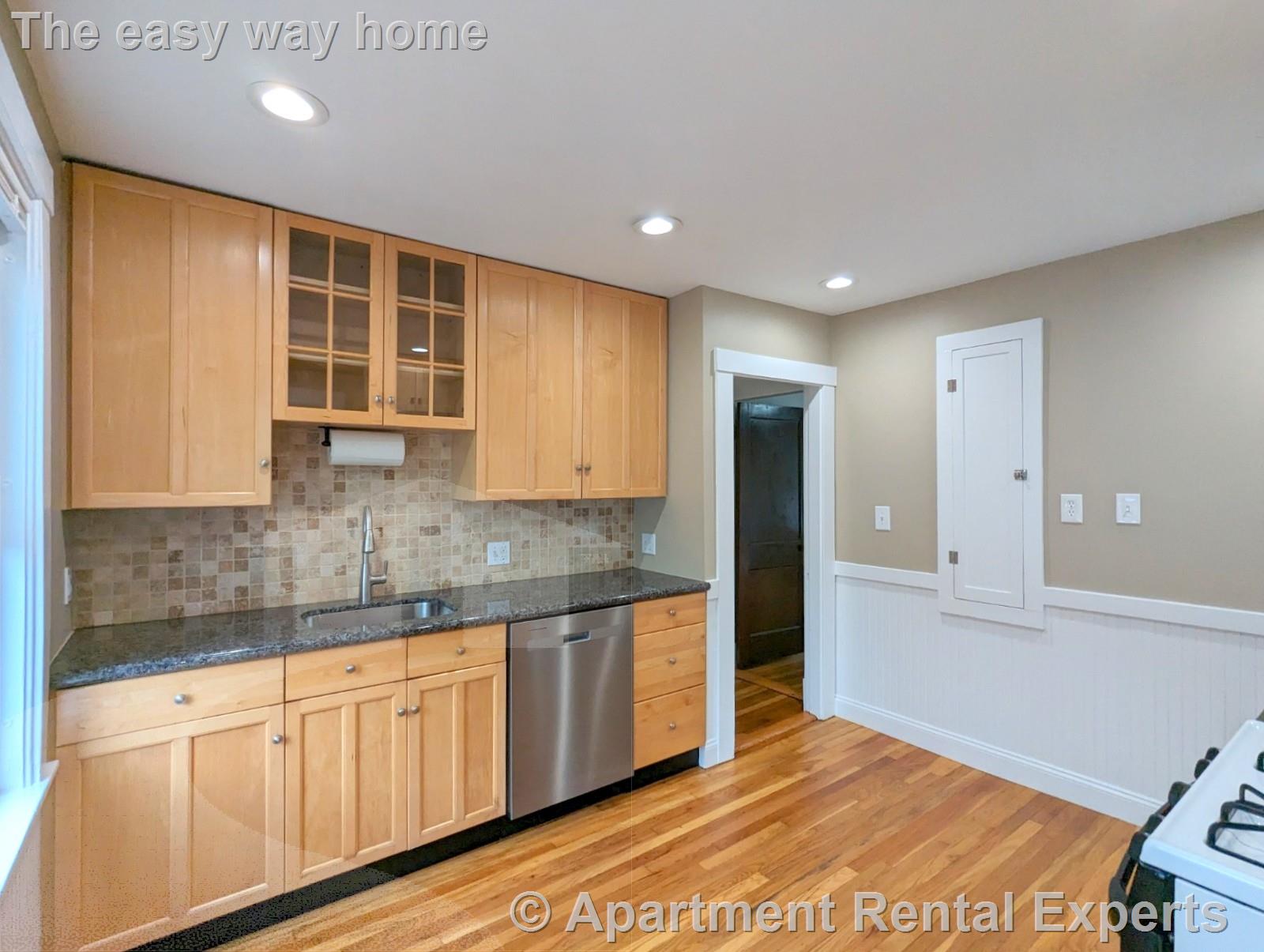 2 bed, 1 bath apartment for rent at 13 Kimball Rd Unit 1, Cambridge Line — photo 17 of 24