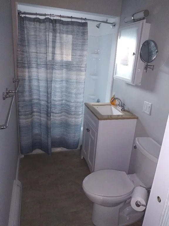 2 bed, 1 bath apartment for rent at 13 King St Unit 2, Taunton — photo 6 of 19