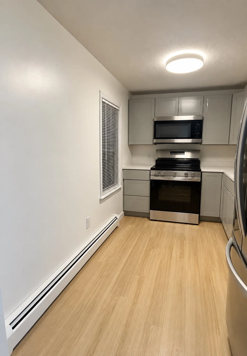 1 bed, 1 bath apartment for rent at 13 Kingston St Unit 1, Lawrence — photo 3 of 3