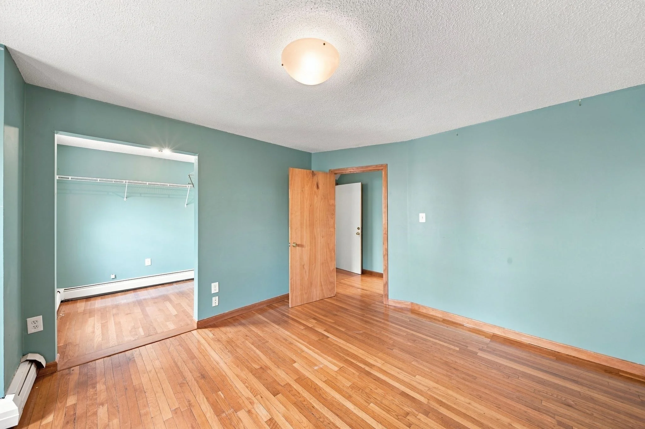 4 bed, 1 bath apartment for rent at 13 Knowlton Steet Unit 2, East Somerville — photo 14 of 24