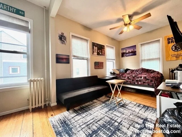 4 bed, 2 bath apartment for rent at 13 Knowlton Unit 13, Boston — photo 4 of 15