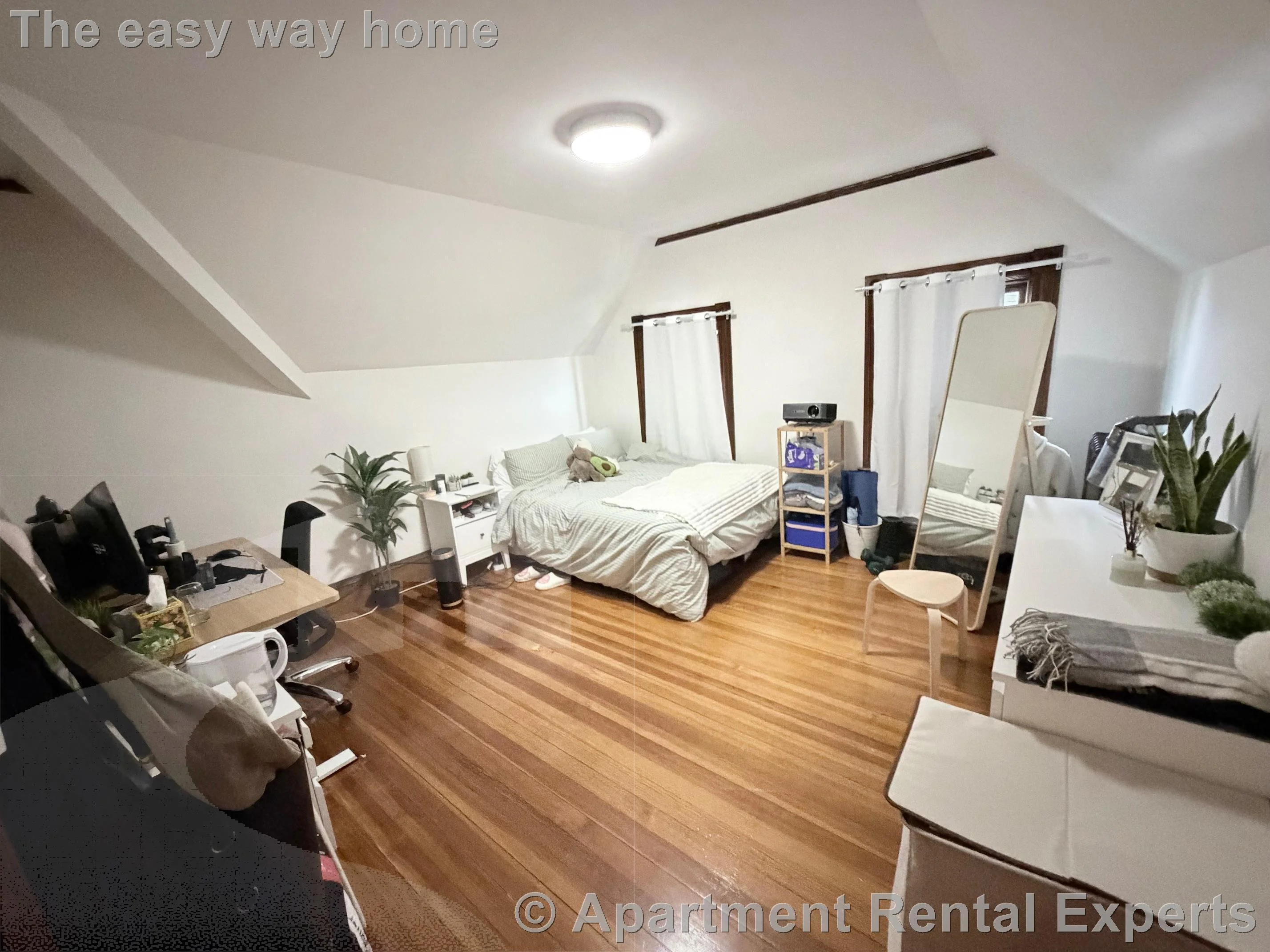 3 bed, 2 bath apartment for rent at 13 Linden Ave Unit 2, Porter Square — photo 16 of 21