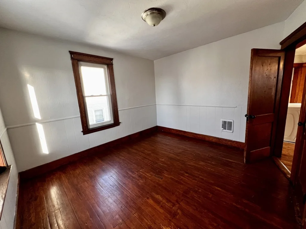 2 bed, 1 bath apartment for rent at 13 Louise St Unit 3, Worcester — photo 11 of 12