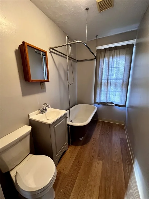 2 bed, 1 bath apartment for rent at 13 Louise St Unit 3, Worcester — photo 8 of 12
