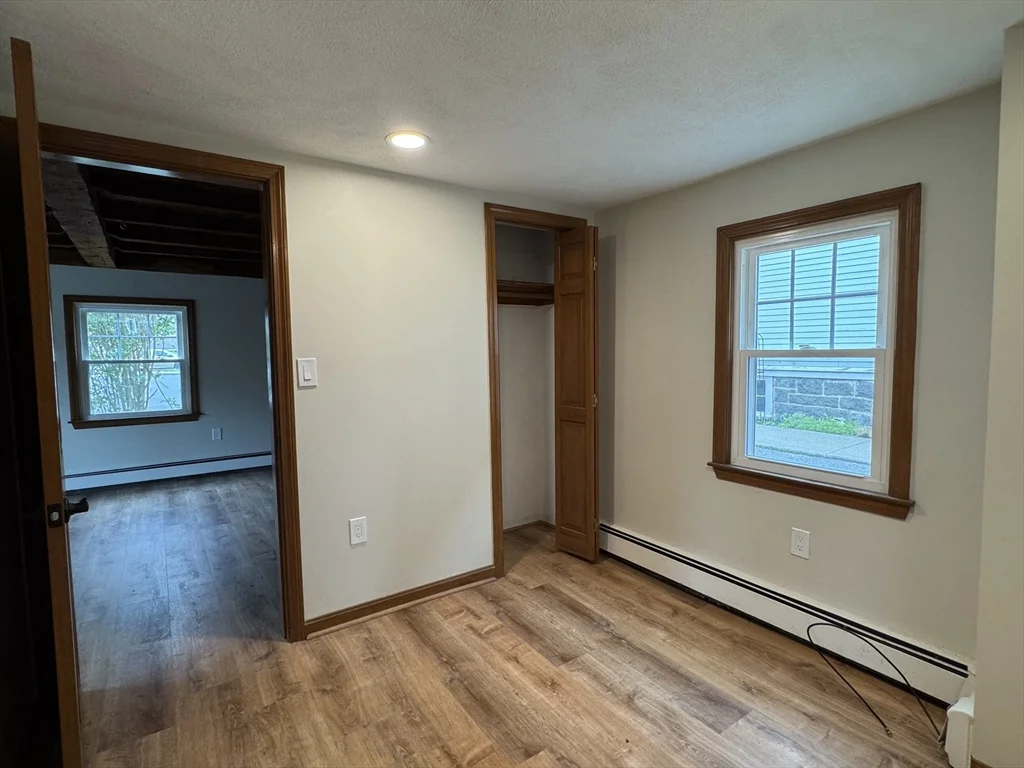 2 bed, 1 bath apartment for rent at 13 Lovett St, Beverly — photo 6 of 17