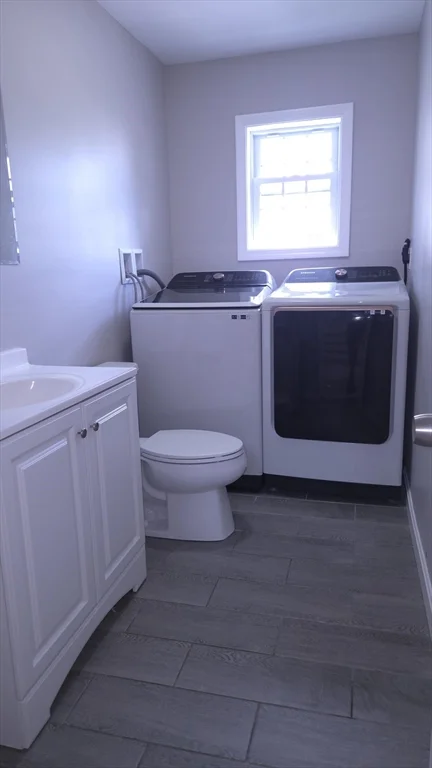 3 bed, 2 bath apartment for rent at 13 Marion St Unit 13, Haverhill — photo 7 of 16