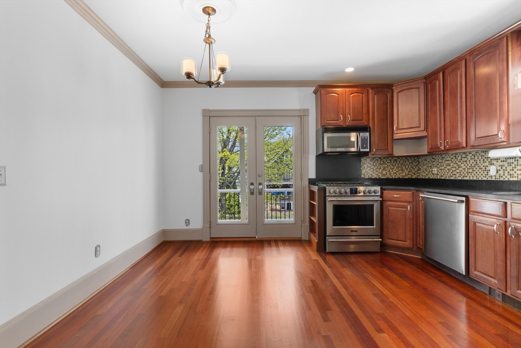 2 bed, 2 bath apartment for rent at 13 Maryland St Unit 2, Dorchester — photo 10 of 27
