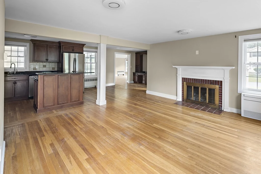 4 bed, 2 bath apartment for rent at 13 Milk St, Lexington — photo 1 of 24