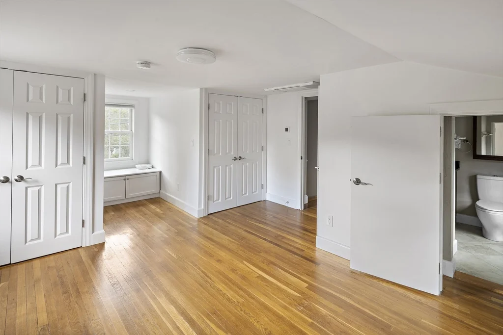 4 bed, 2 bath apartment for rent at 13 Milk St, Lexington — photo 19 of 24