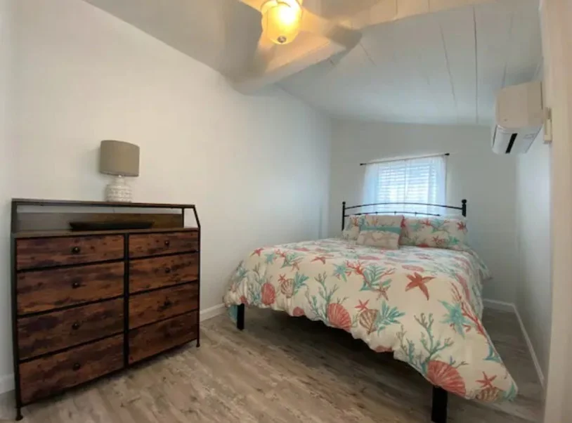 2 bed, 1 bath apartment for rent at 13 Moreland Ave, Hull — photo 21 of 25