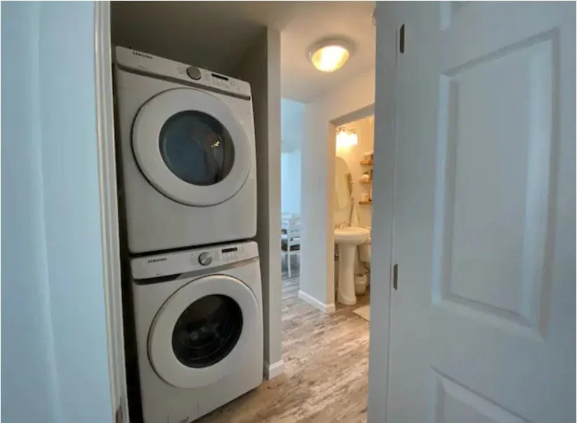 2 bed, 1 bath apartment for rent at 13 Moreland Ave, Hull — photo 14 of 25